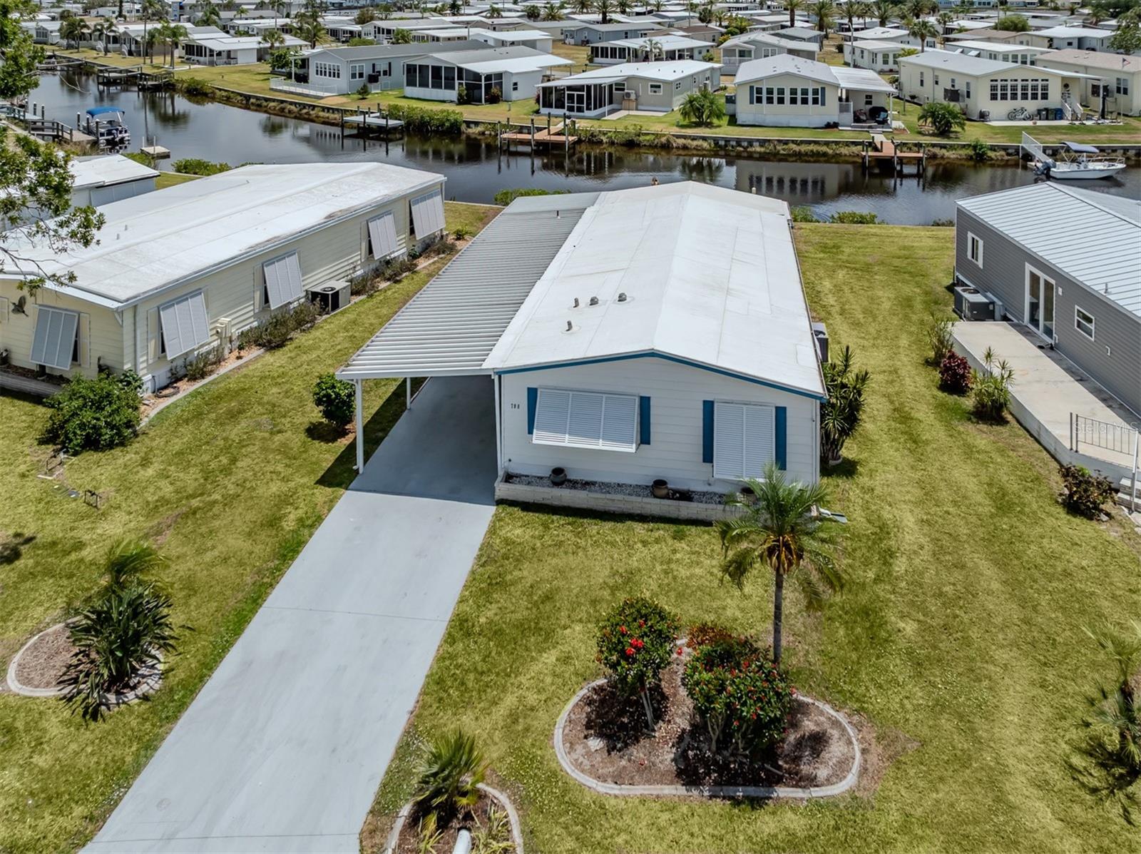 798 Fairmount Dr, North Port, FL 34287