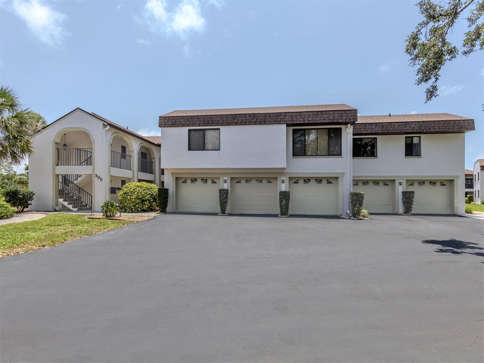 800 Capri Isles Blvd #124, Venice, FL 34292