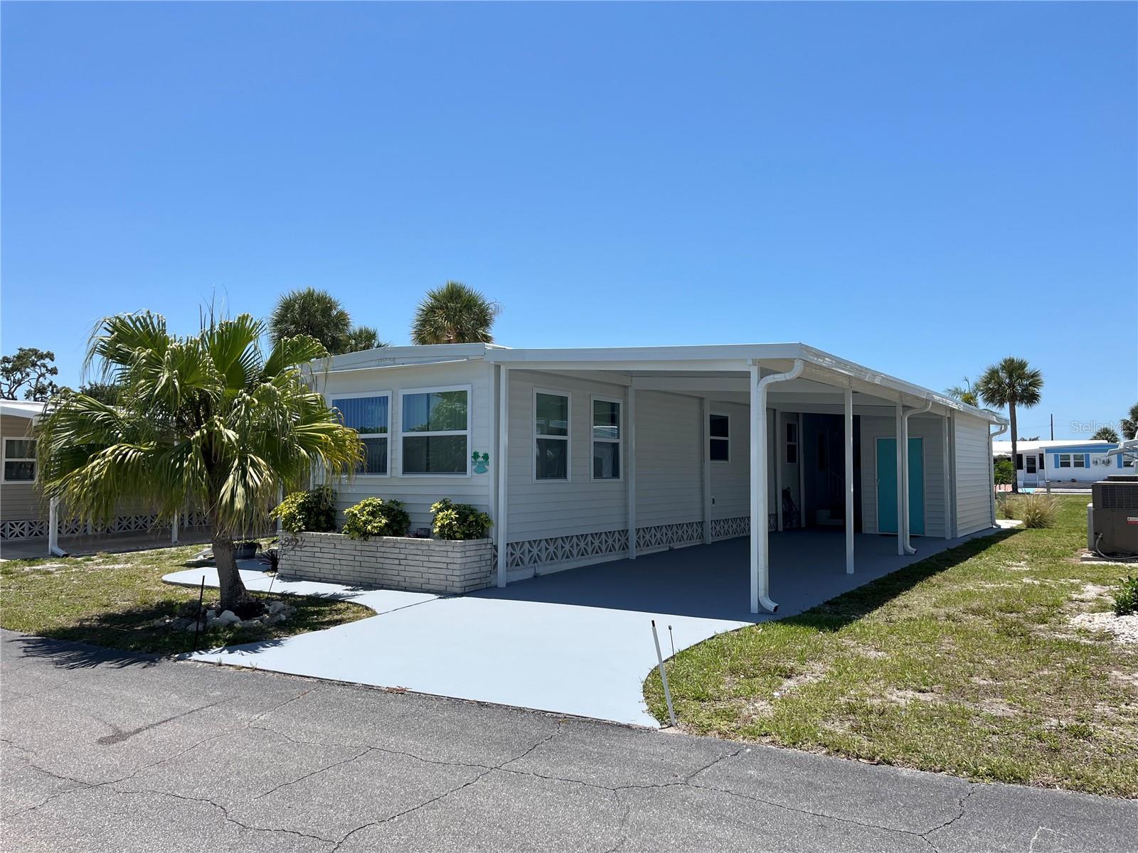 202 Mantua Dr, Venice, FL 34285