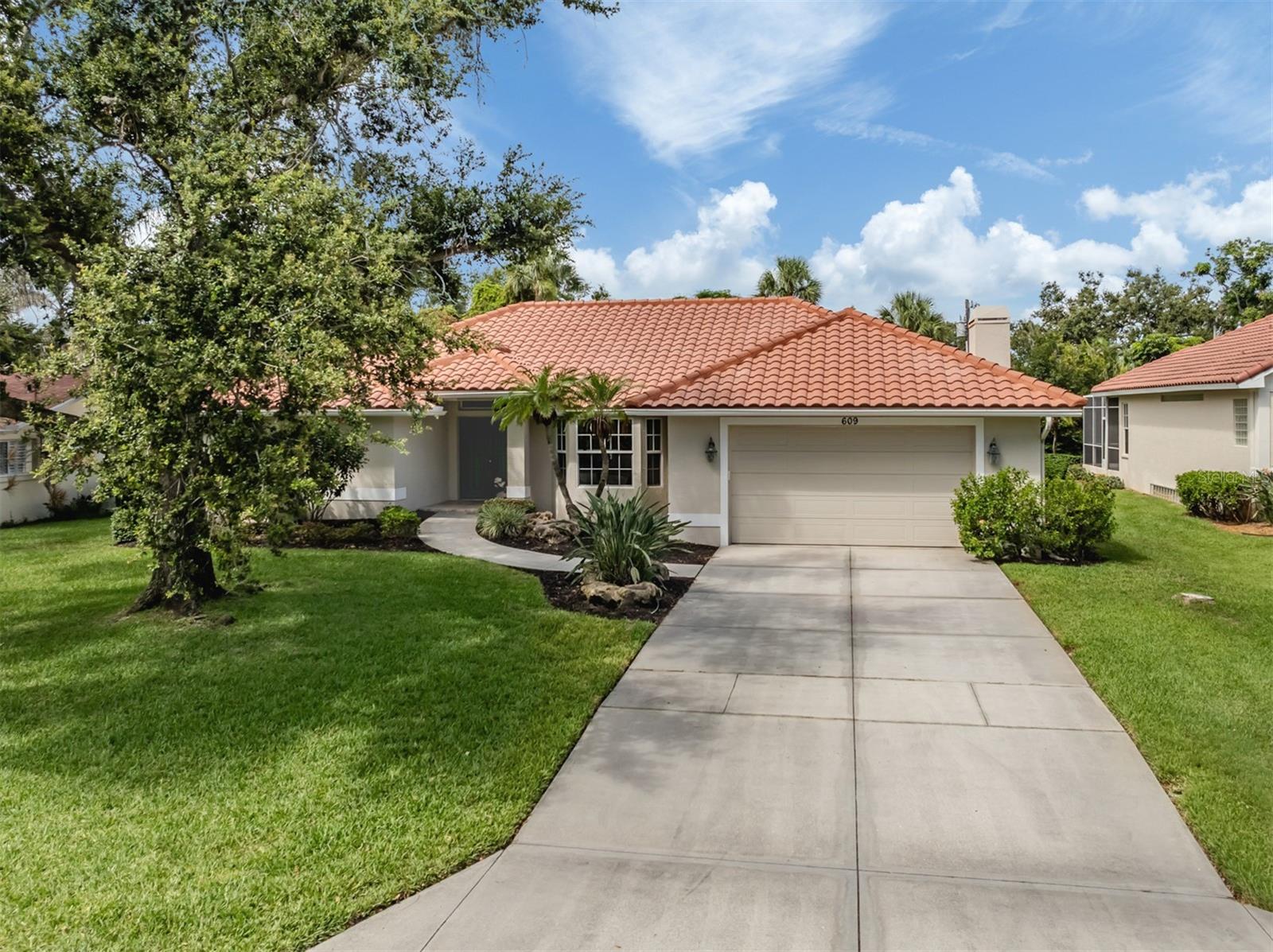 609 Madrid Ave, Venice, FL 34285