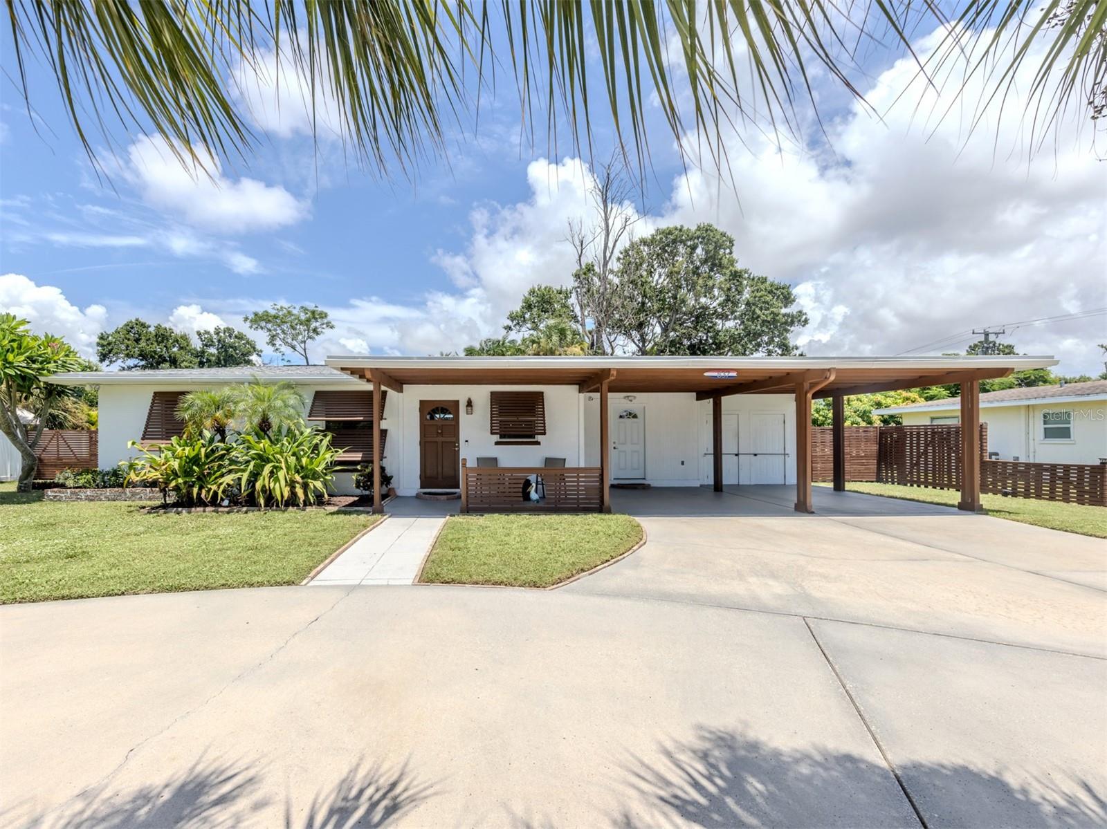 837 Laurel Ave, Venice, FL 34285