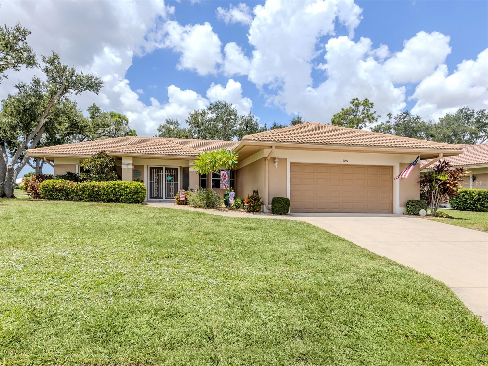 1197 Willow Springs Dr, Venice, FL 34293