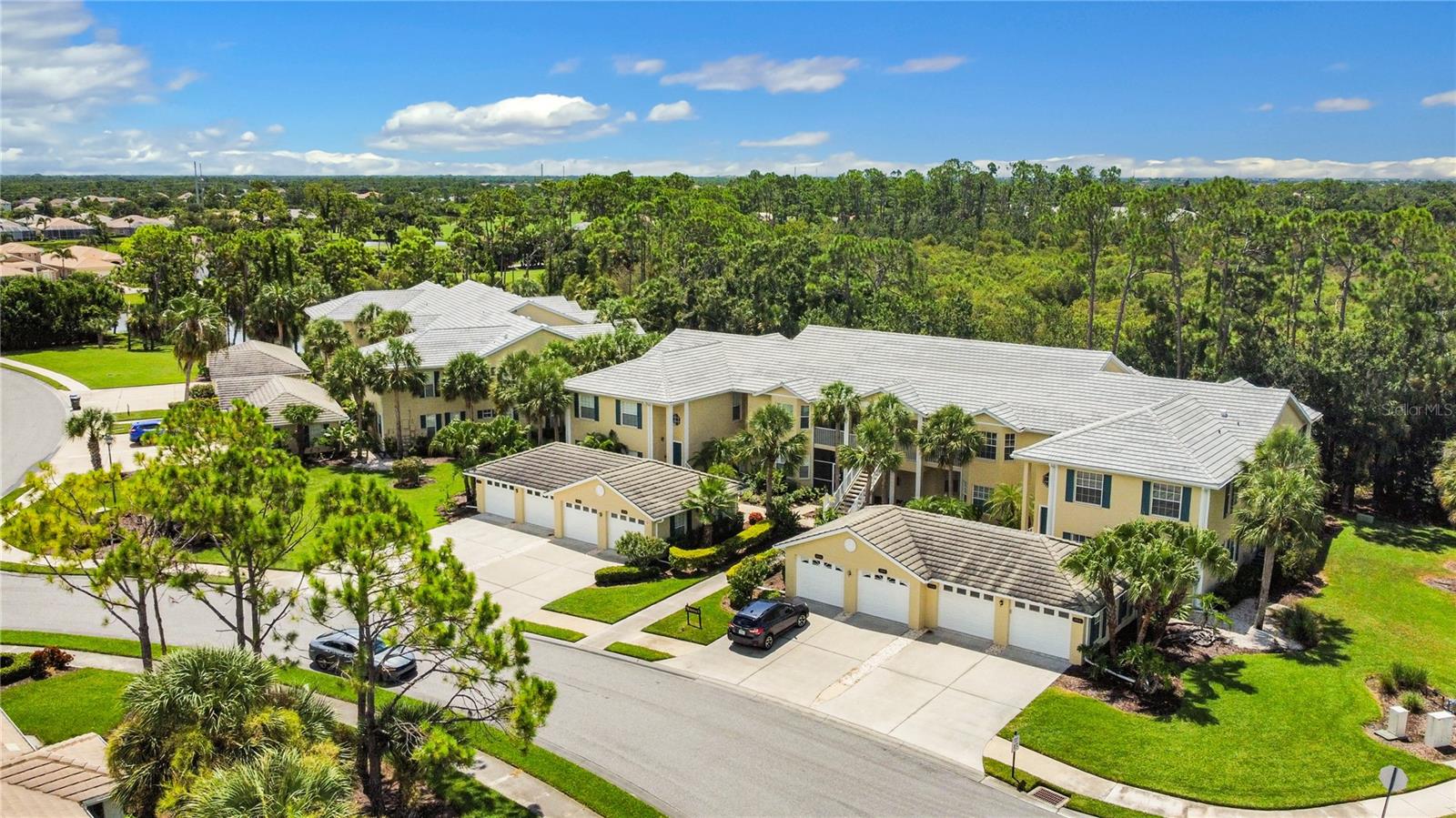 780 Montrose Dr #101, Venice, FL 34293