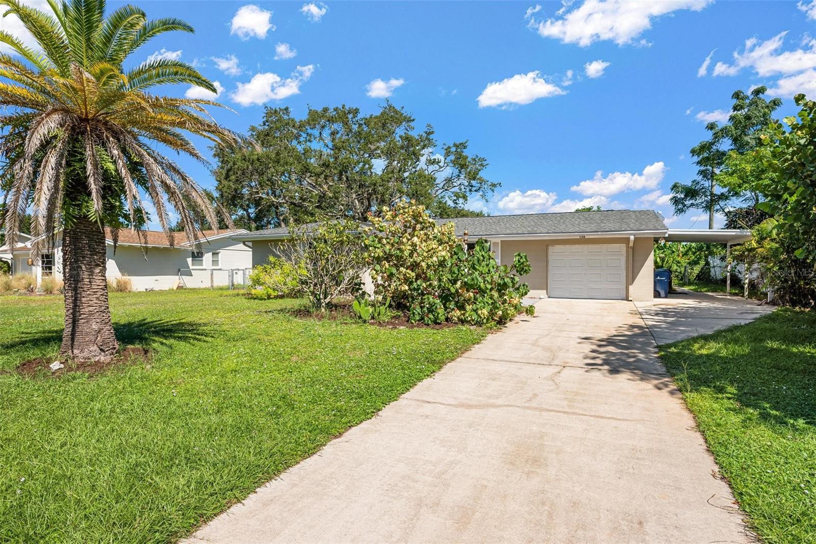 138 Golf Club Ln, Venice, FL 34293