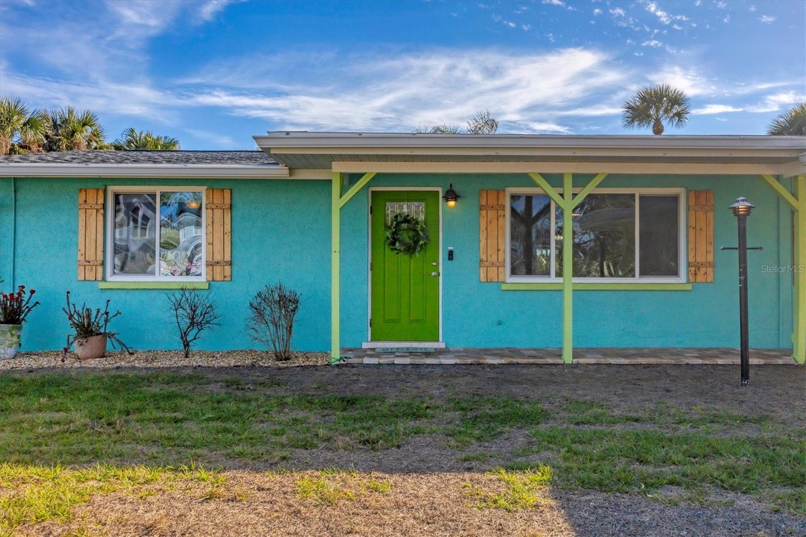 609 W Perry St, Englewood, FL 34223