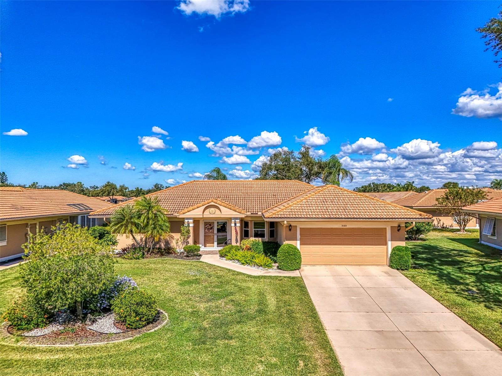 3168 E Village Dr, Venice, FL 34293