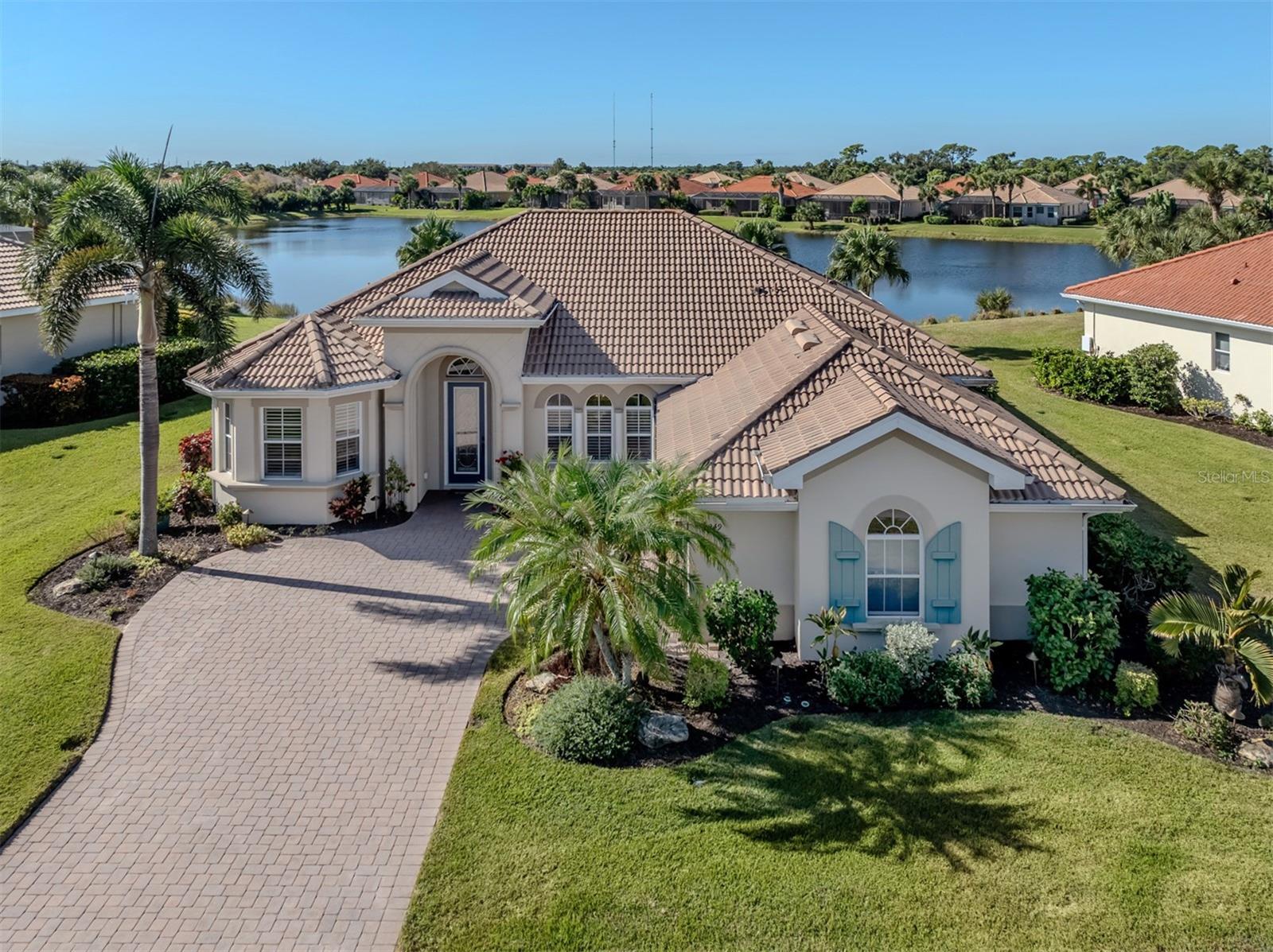 249 Montelluna Dr, North Venice, FL 34275