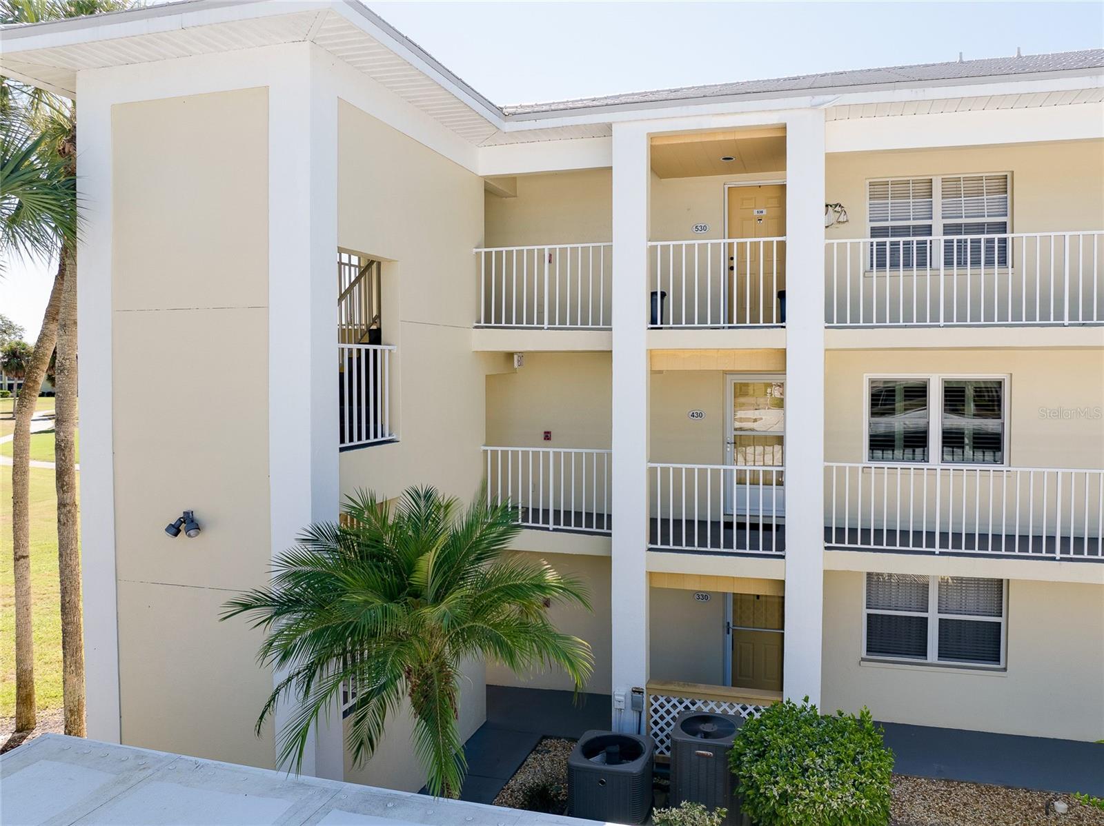 433 Cerromar Ln #430, Venice, FL 34293