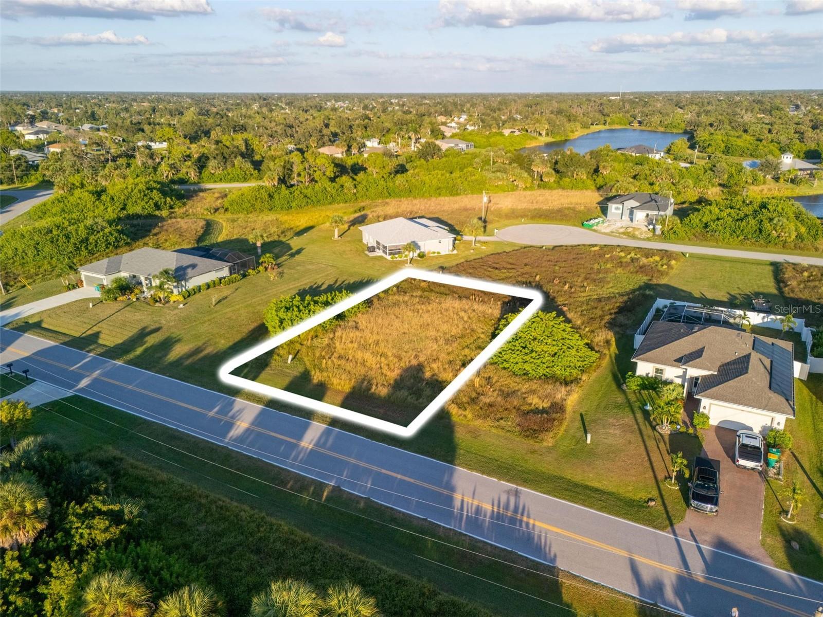 278 Indian Creek Dr, Rotonda West, FL 33947