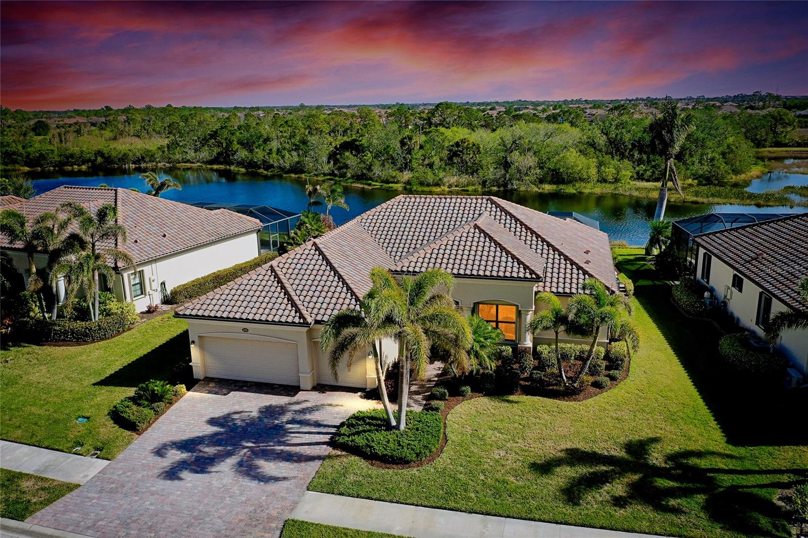 20314 Passagio Dr, Venice, FL 34293