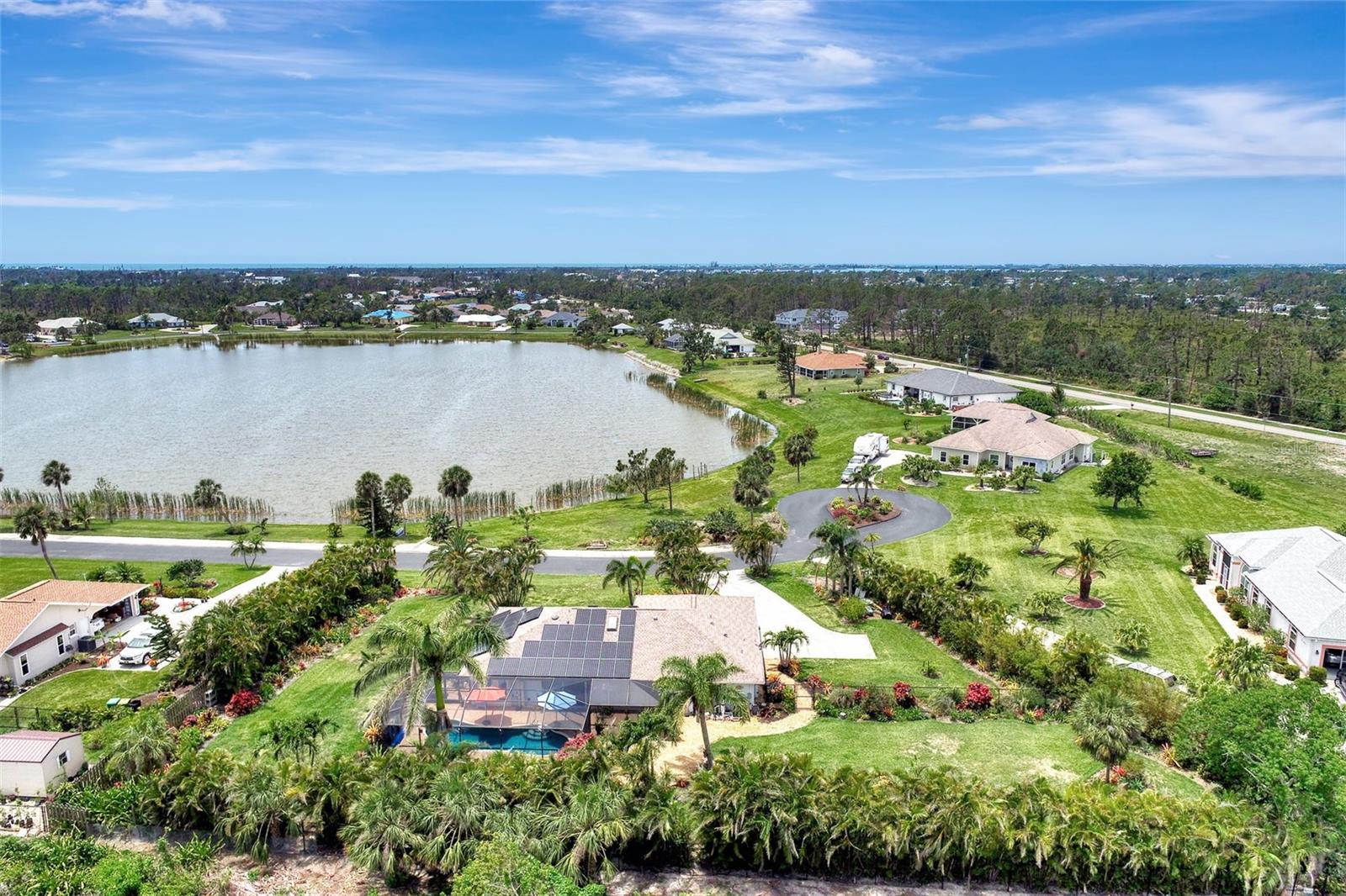 8170 Casa De Meadows Dr, Englewood, FL 34224
