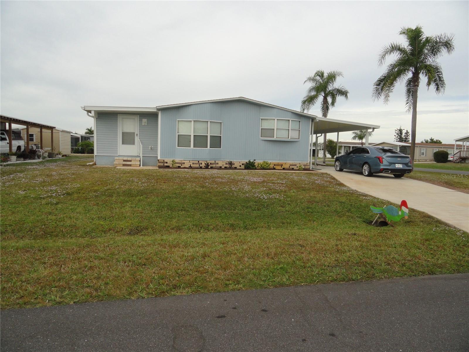 6233 Parakeet Rd, Englewood, FL 34224