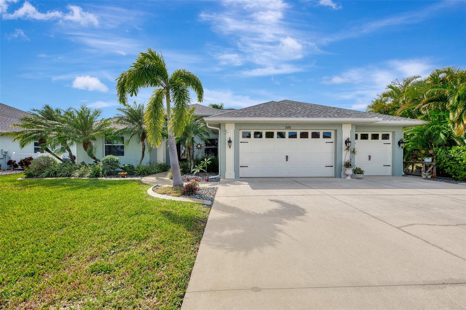 265 White Marsh Ln, Rotonda West, FL 33947
