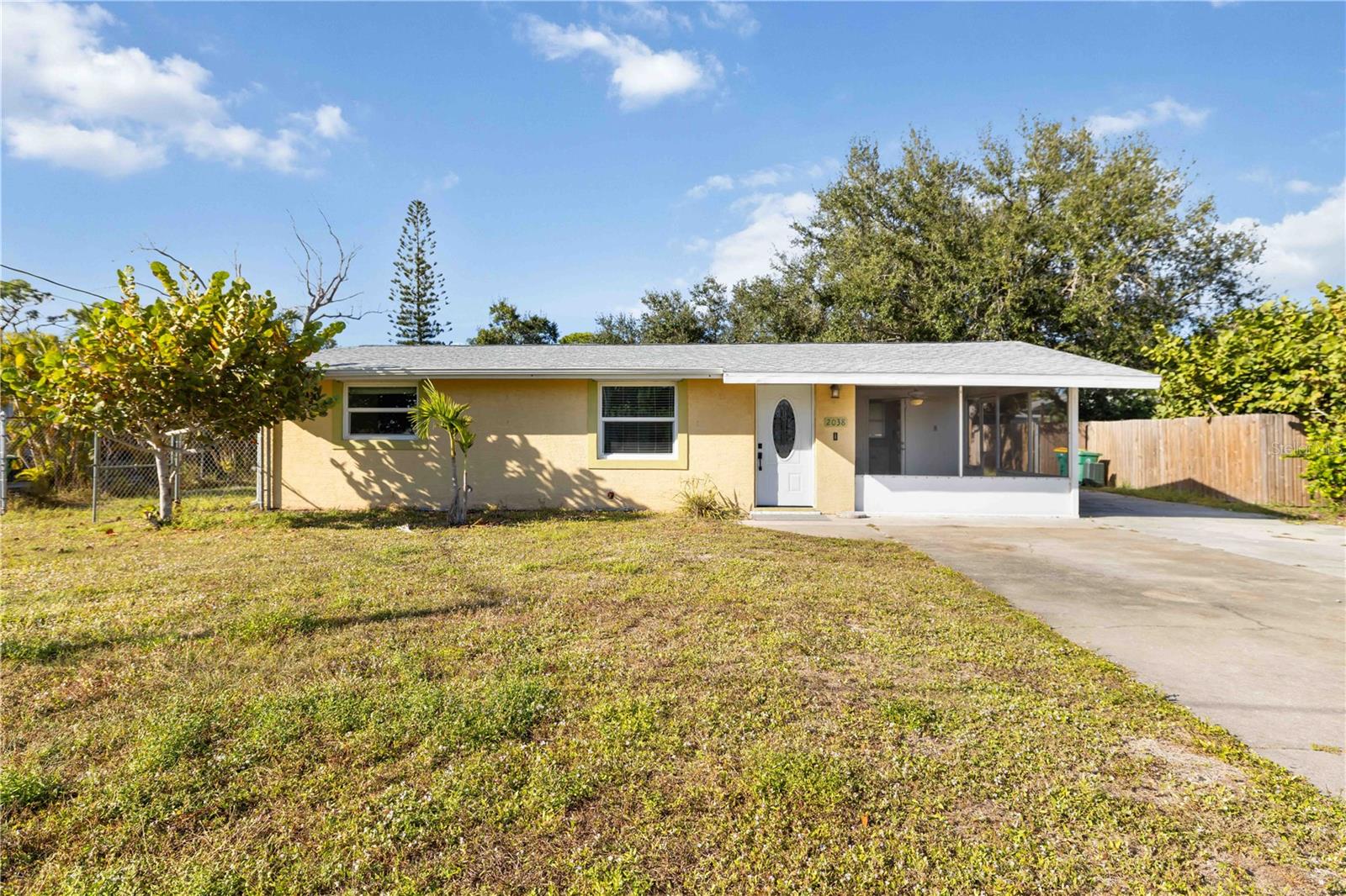 2038 Pennsylvania Ave, Englewood, FL 34224