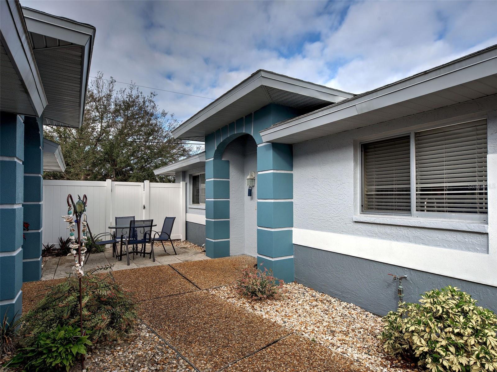 6527 Hamlet Dr #26b, Englewood, FL 34224