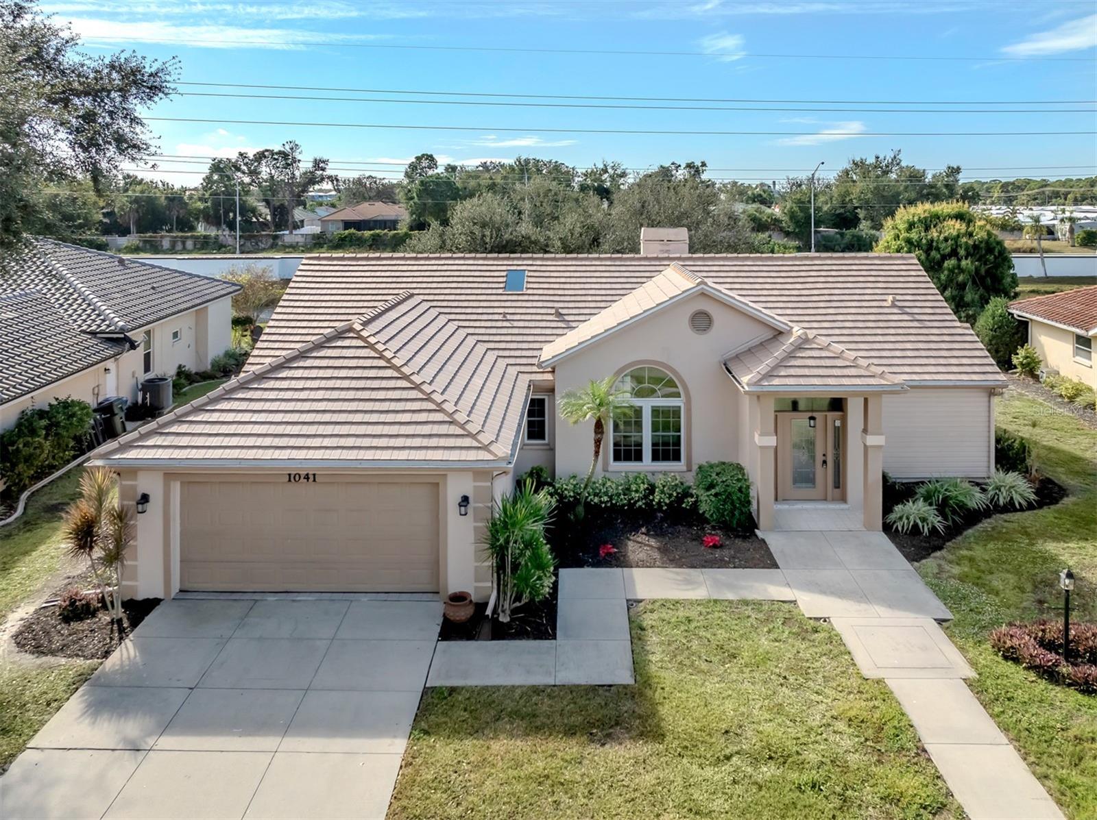 1041 Truman St, Nokomis, FL 34275