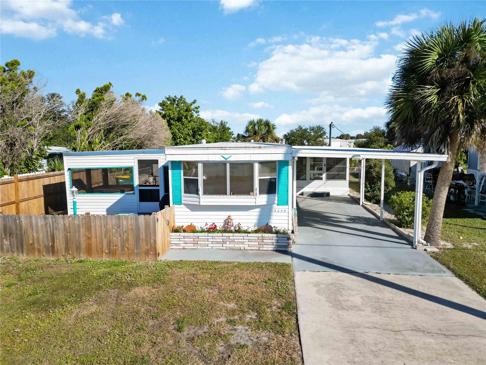1259 Flamingo Dr, Englewood, FL 34224