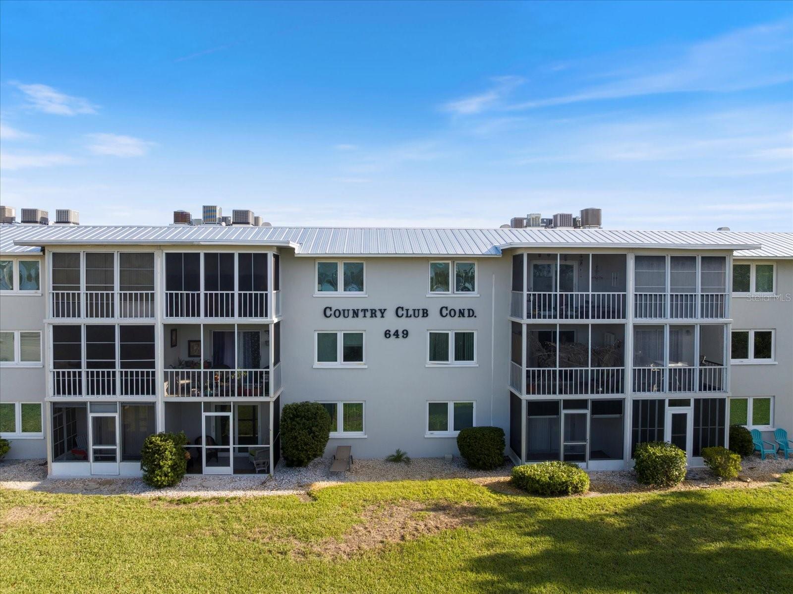 649 Tamiami Trl S #301, Venice, FL 34285