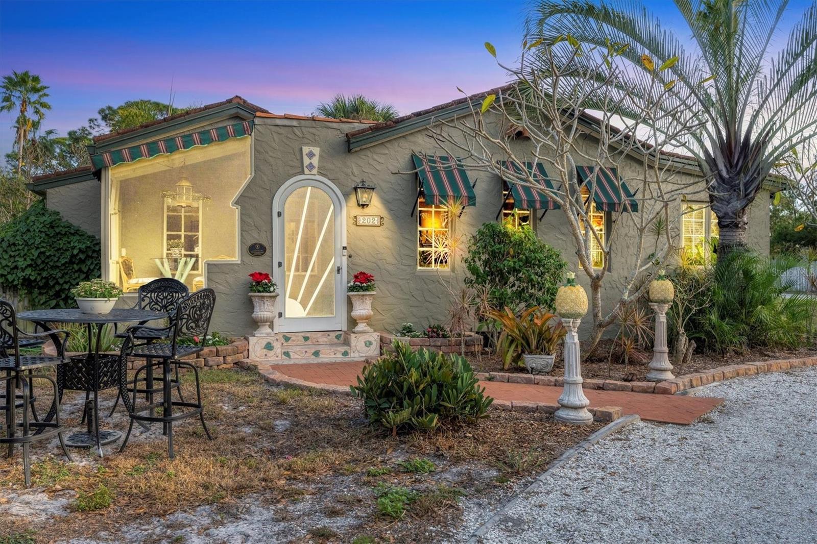 202 Pocono Trl E, Nokomis, FL 34275