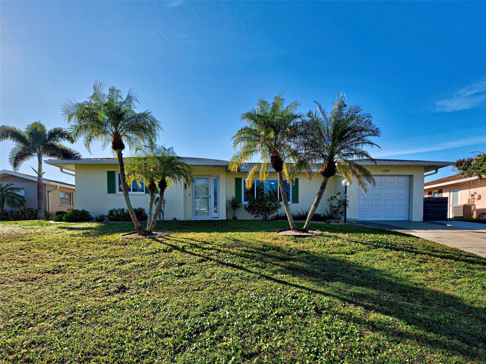 1350 Lakeside Dr, Venice, FL 34293