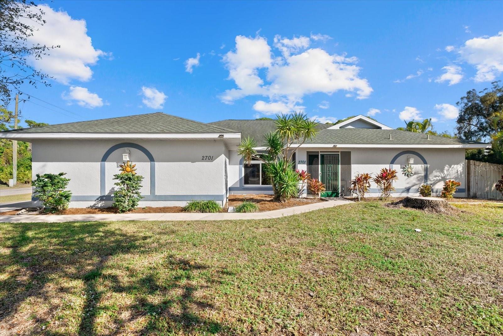 2701 Shamrock Dr, Venice, FL 34293