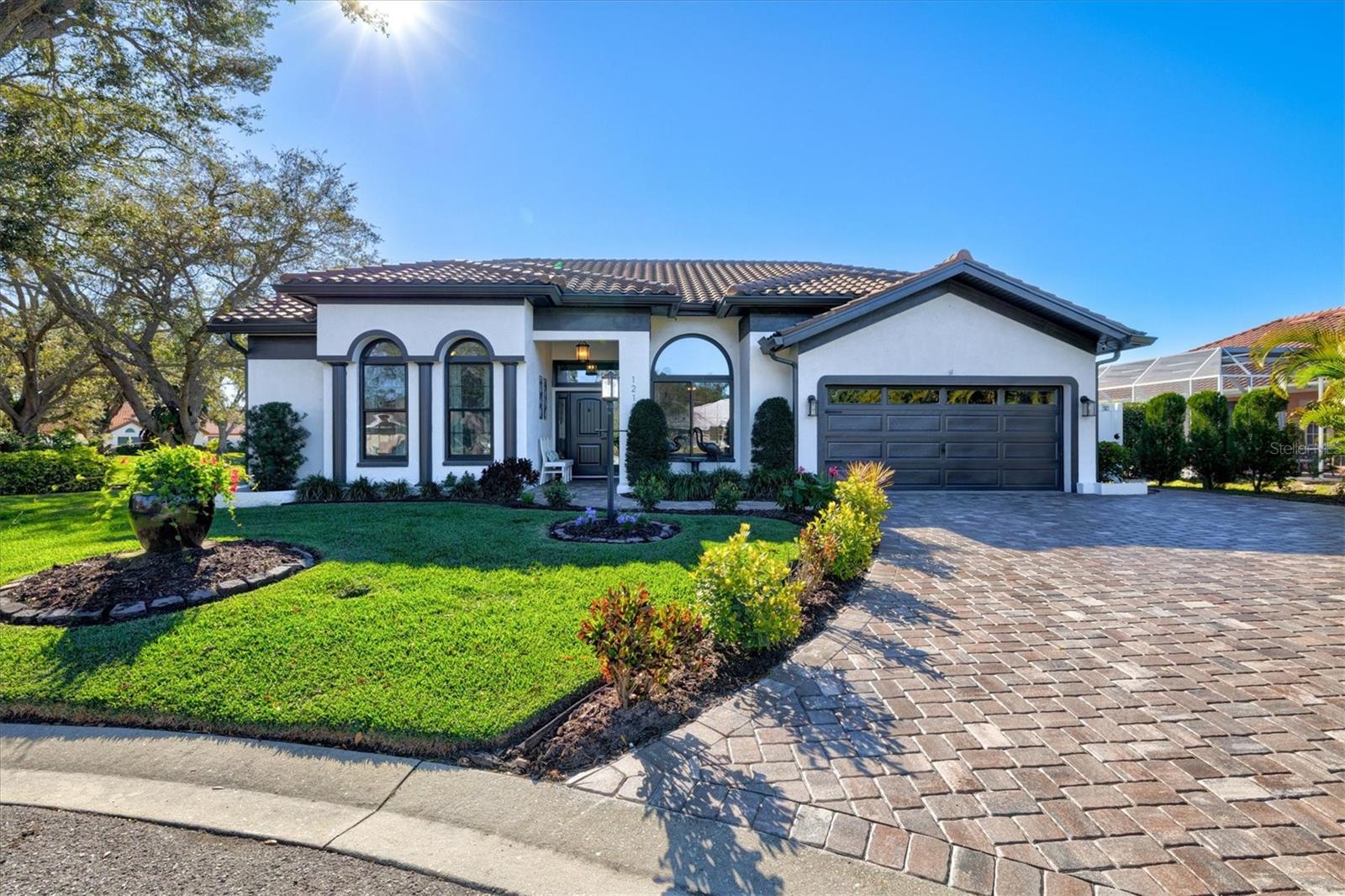 1210 Whitney Dr, Venice, FL 34292
