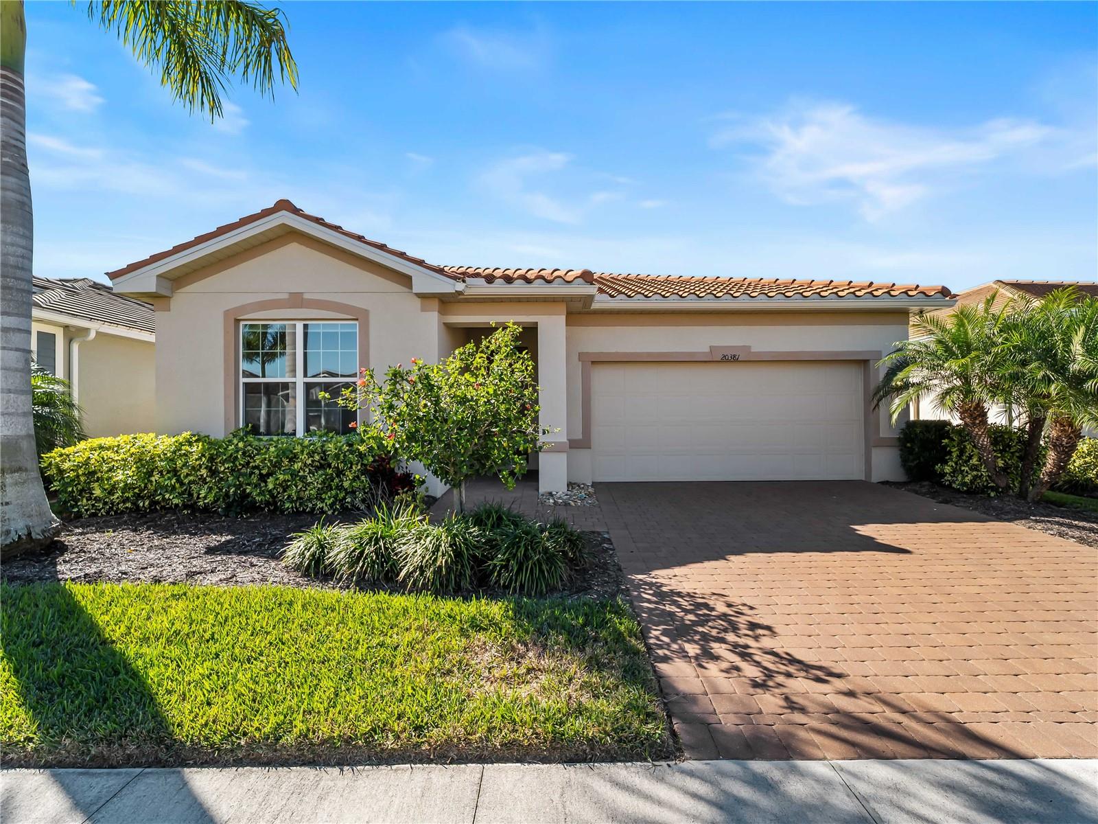 20381 Minuet Pl, Venice, FL 34293