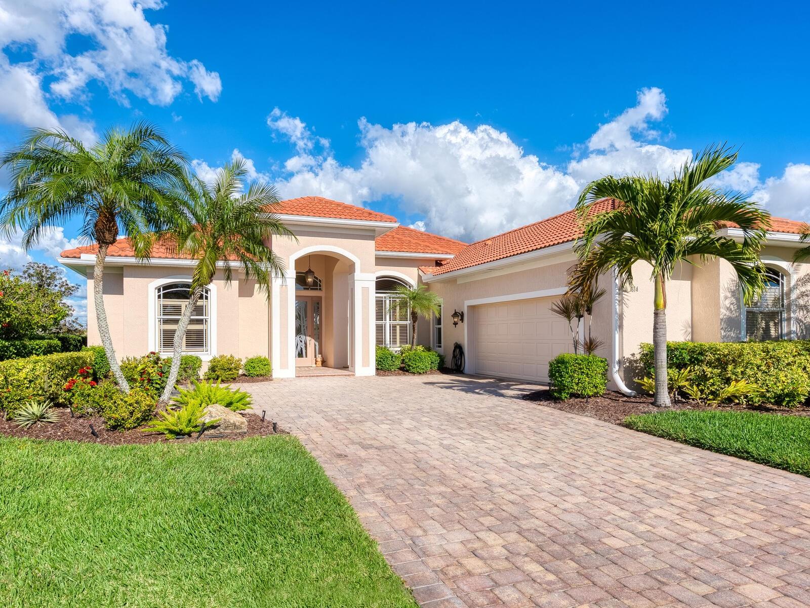 814 Adonis Pl, Venice, FL 34292