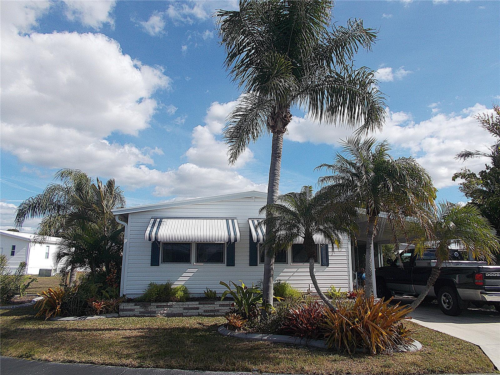 467 Boxwood Dr, Venice, FL 34285