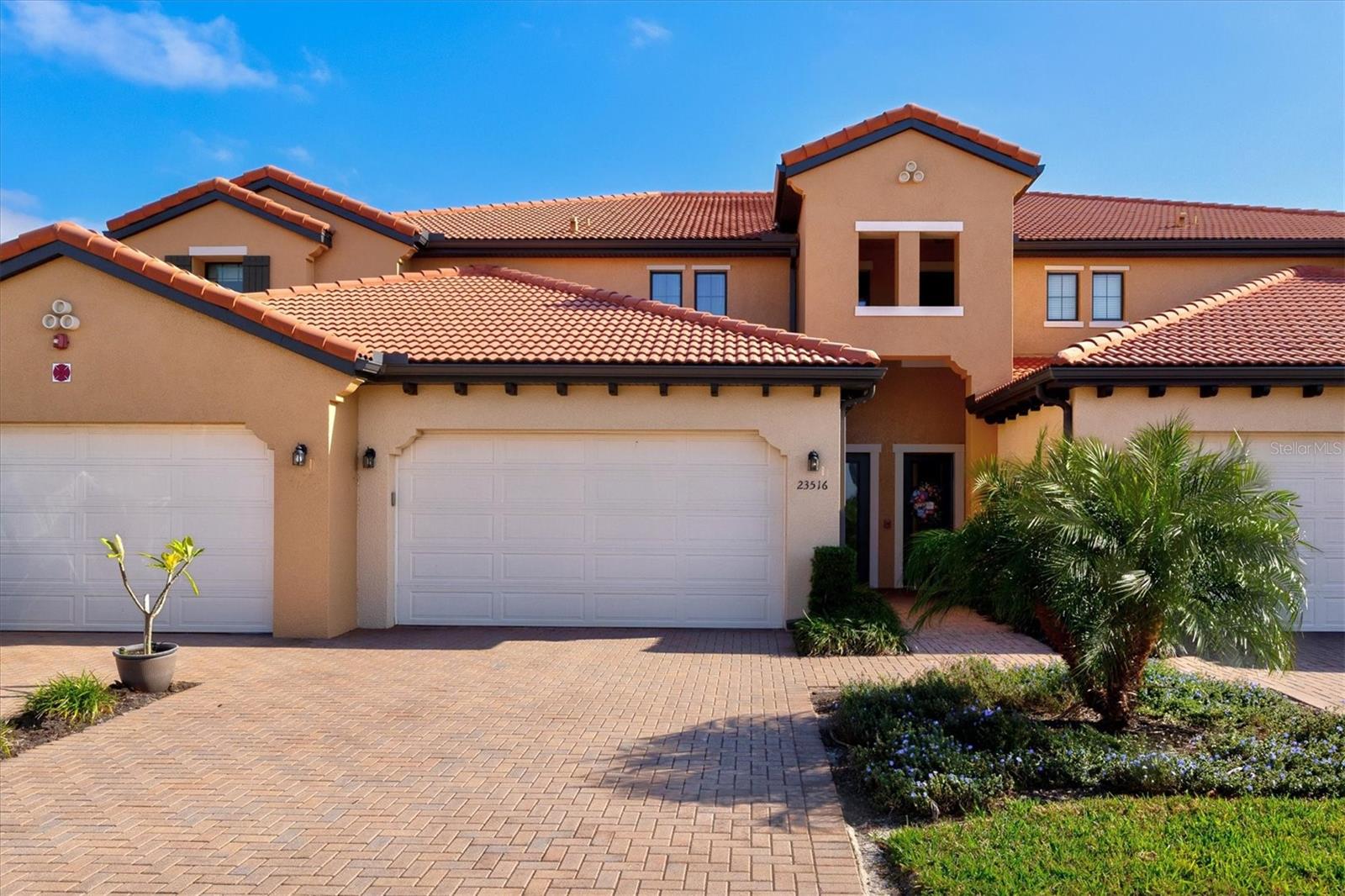 23516 Awabuki Dr #201, Venice, FL 34293