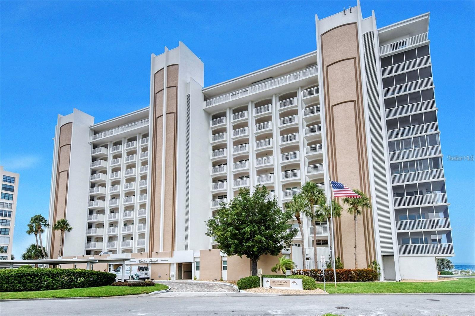 633 Alhambra Rd #305, Venice, FL 34285