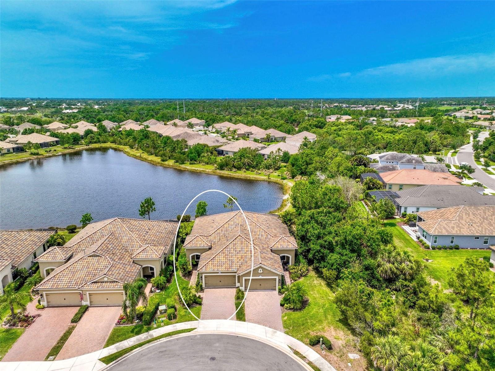 21605 Avon Park Ct, Venice, FL 34293