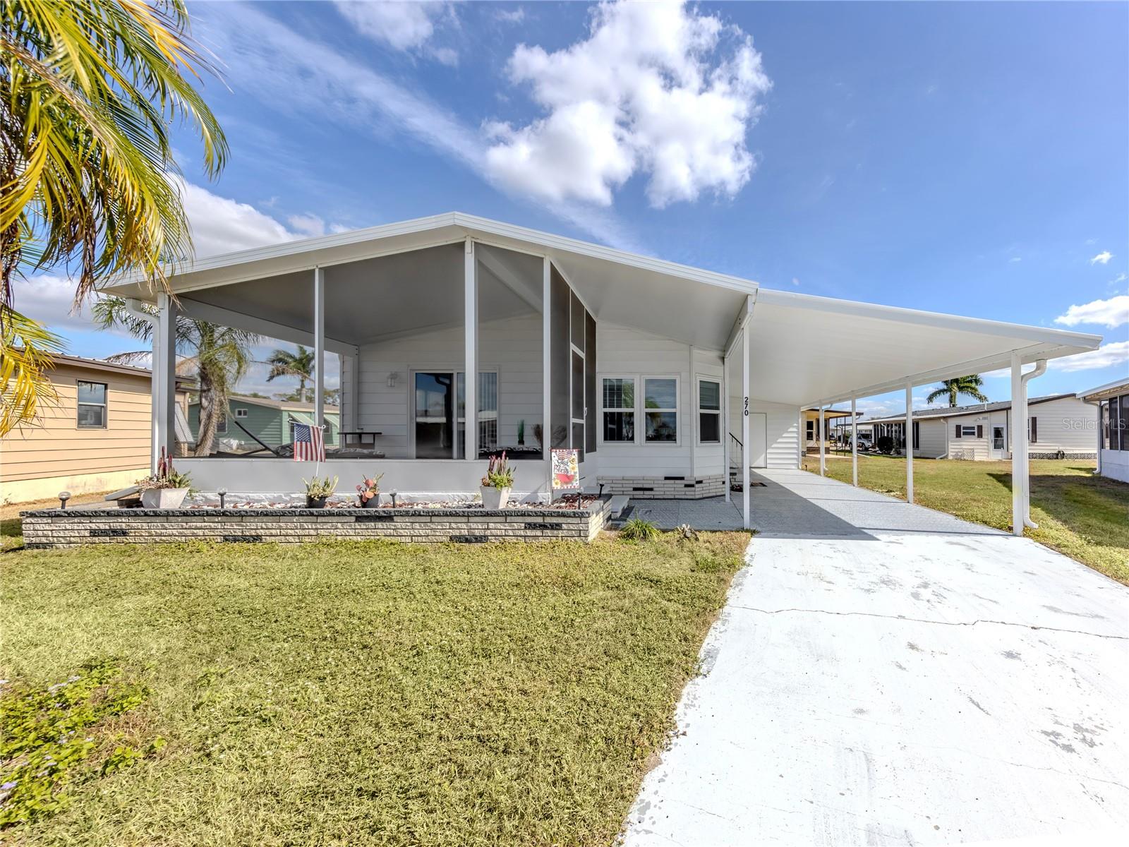 270 Captains Ct, North Port, FL 34287