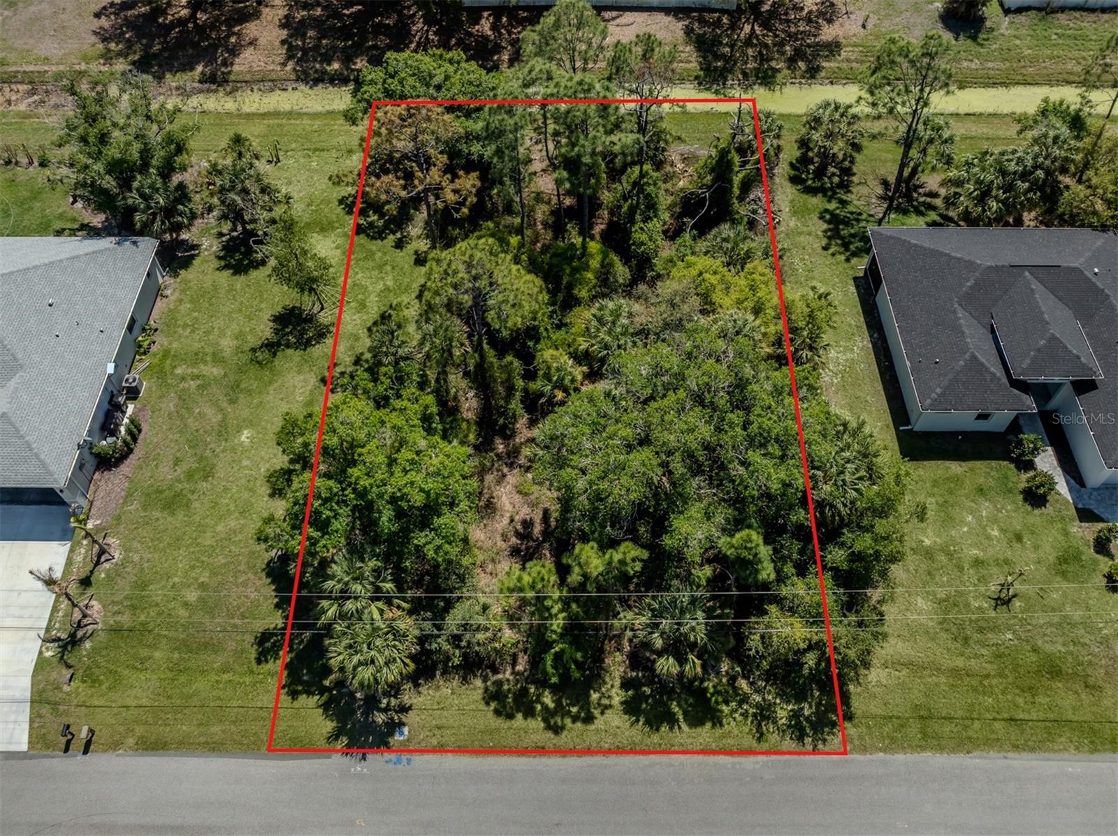 Lavilla Ave, North Port, FL 34286