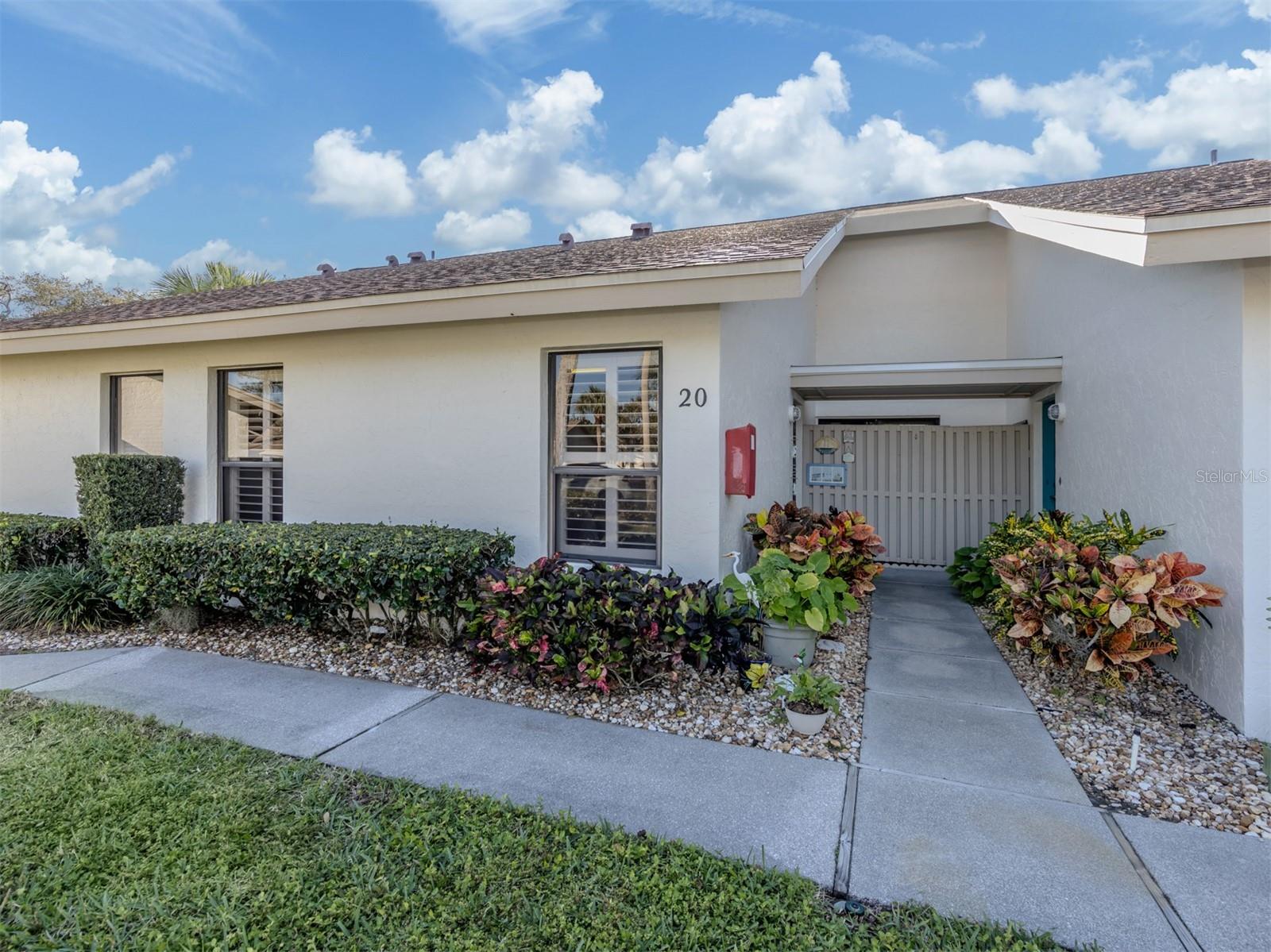 1027 Capri Isles Blvd #20, Venice, FL 34292