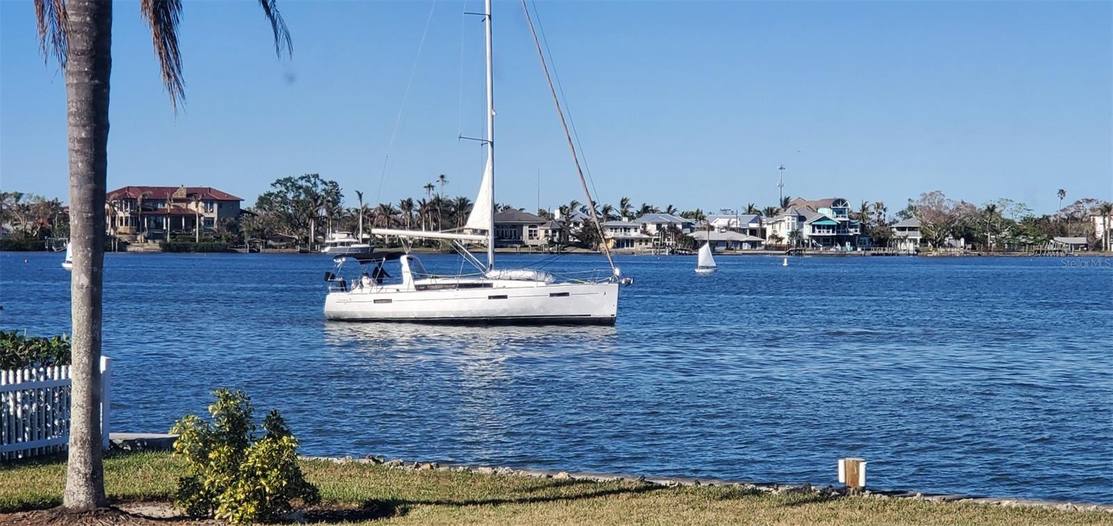 436 Bayshore Dr, Venice, FL 34285