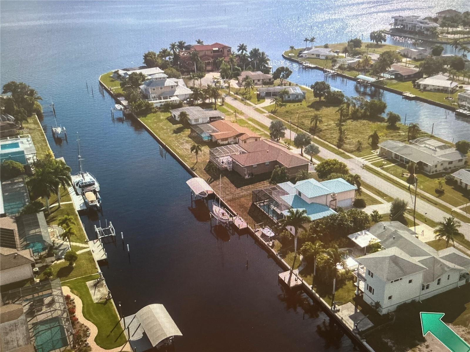 217 Bangsberg Rd Se, Port Charlotte, FL 33952