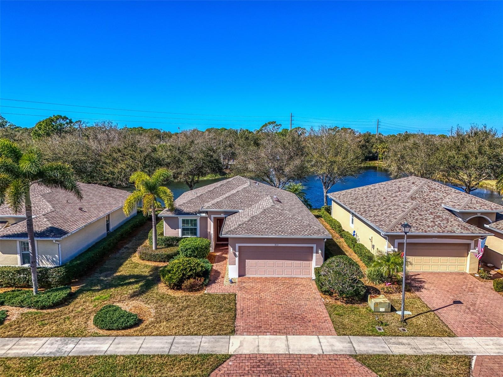 9113 Coachman Dr, Venice, FL 34293