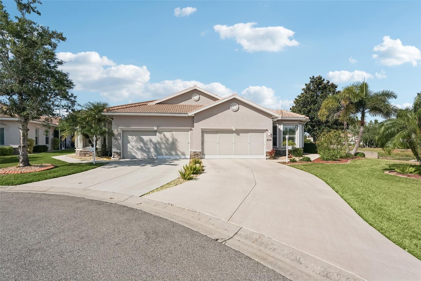 8340 Palmetto Ct, Englewood, FL 34224