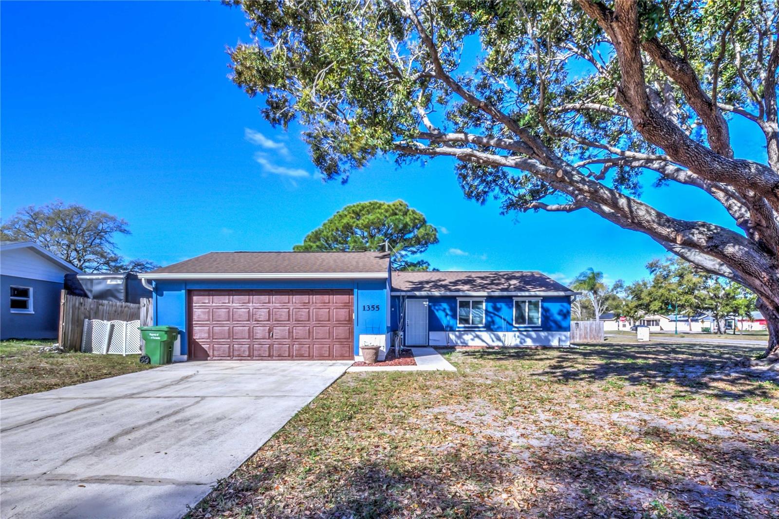 1355 N Pompano Ave, Sarasota, FL 34237