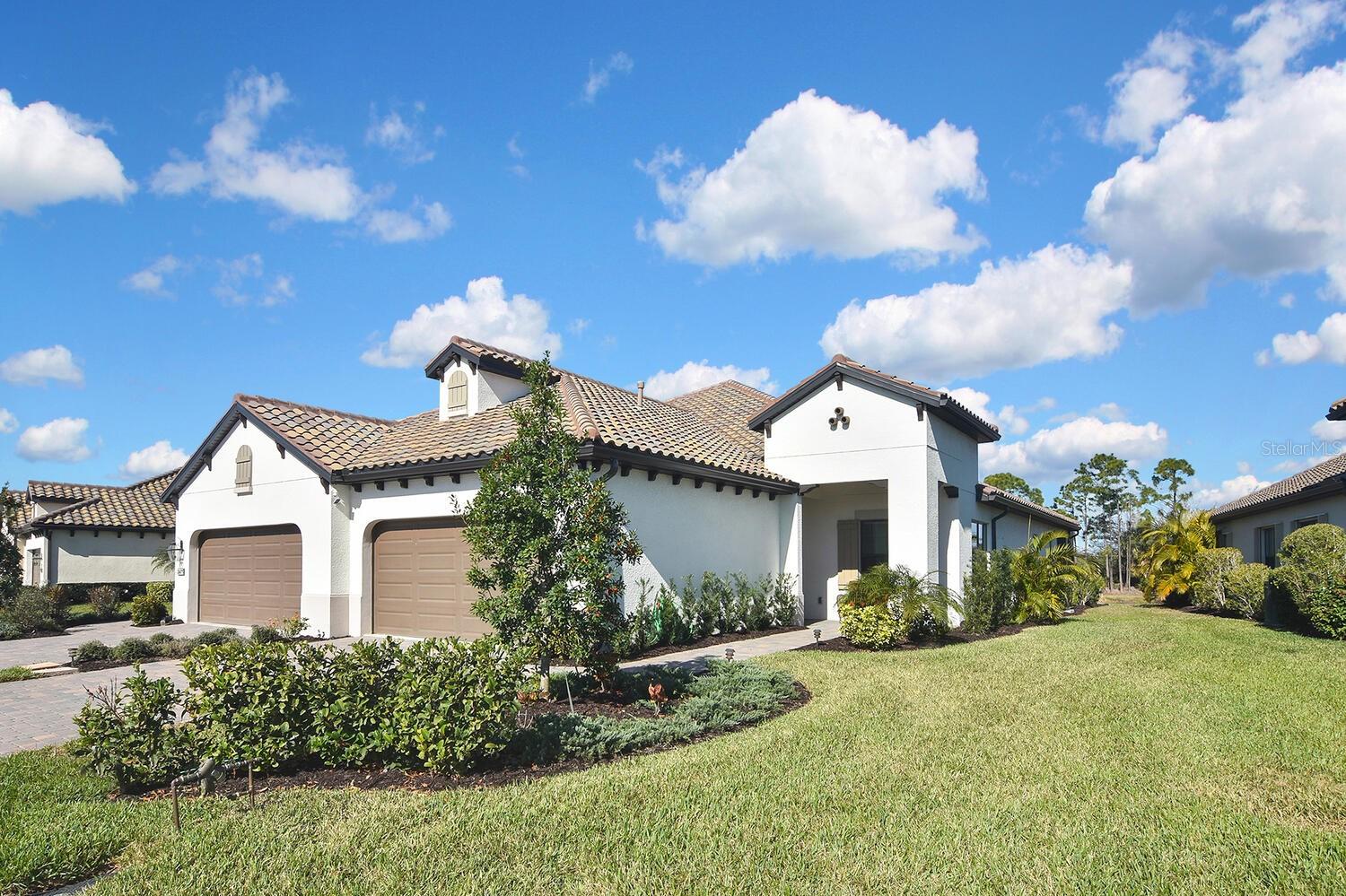 26871 Pavin Dr, Englewood, FL 34223