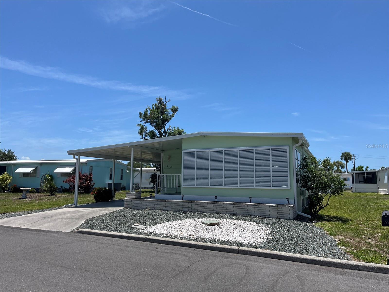 958 Cortina Blvd, Venice, FL 34285