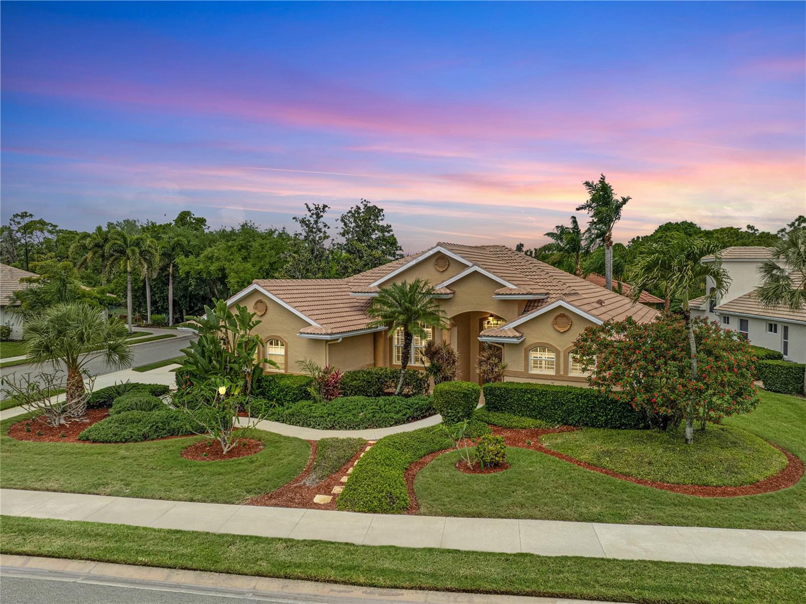 4356 Corso Venetia Blvd, Venice, FL 34293