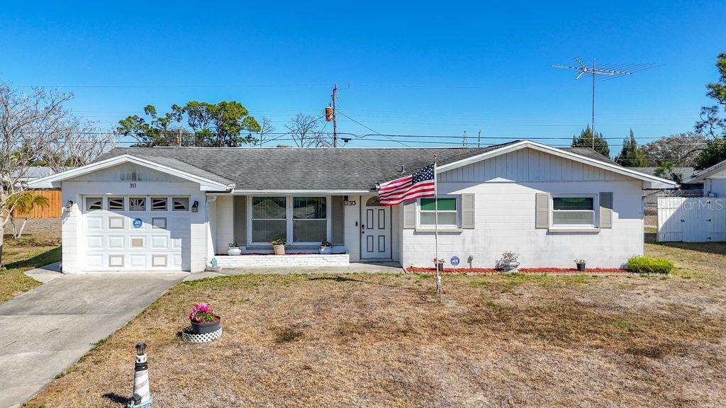 313 Granada Blvd, North Port, FL 34287