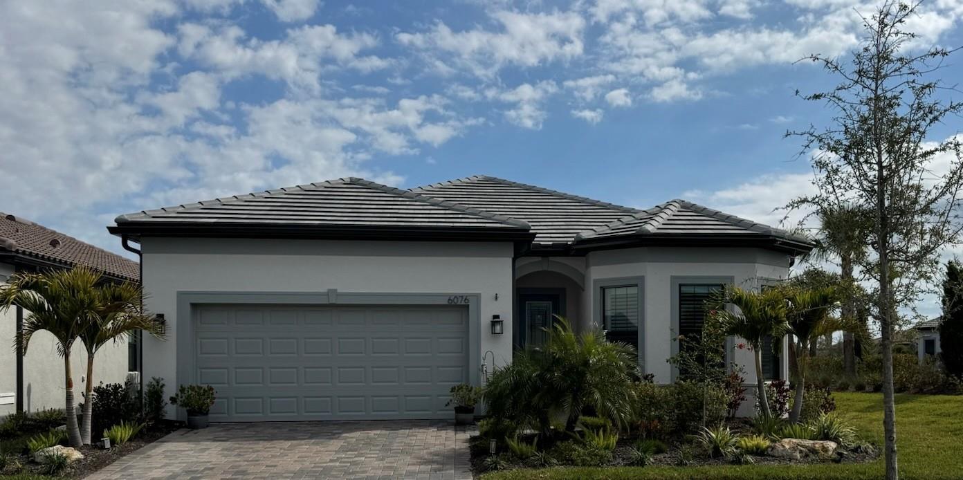 6076 Silver Grass Ct, Nokomis, FL 34275