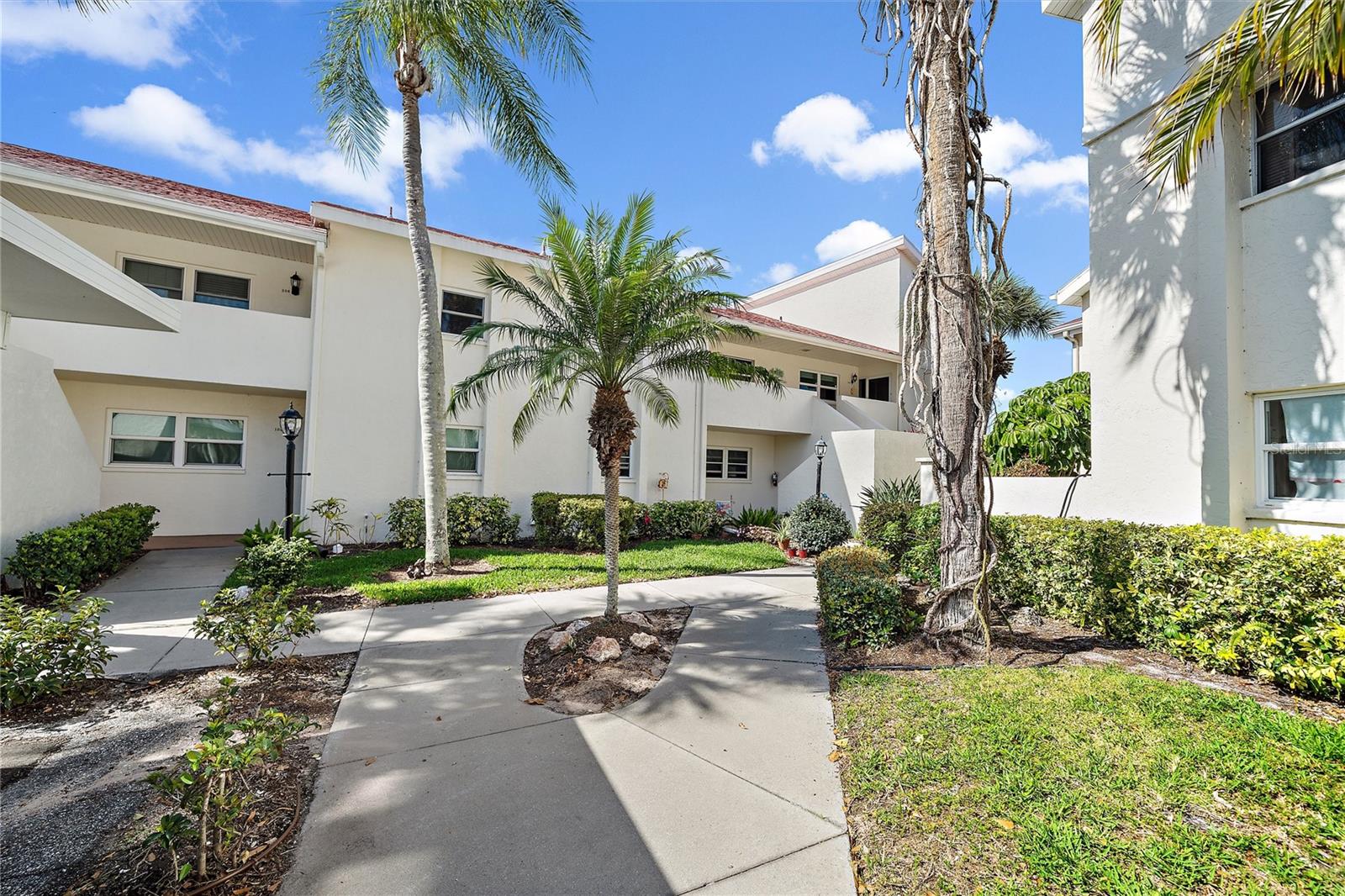 758 Village Cir #207, Venice, FL 34292
