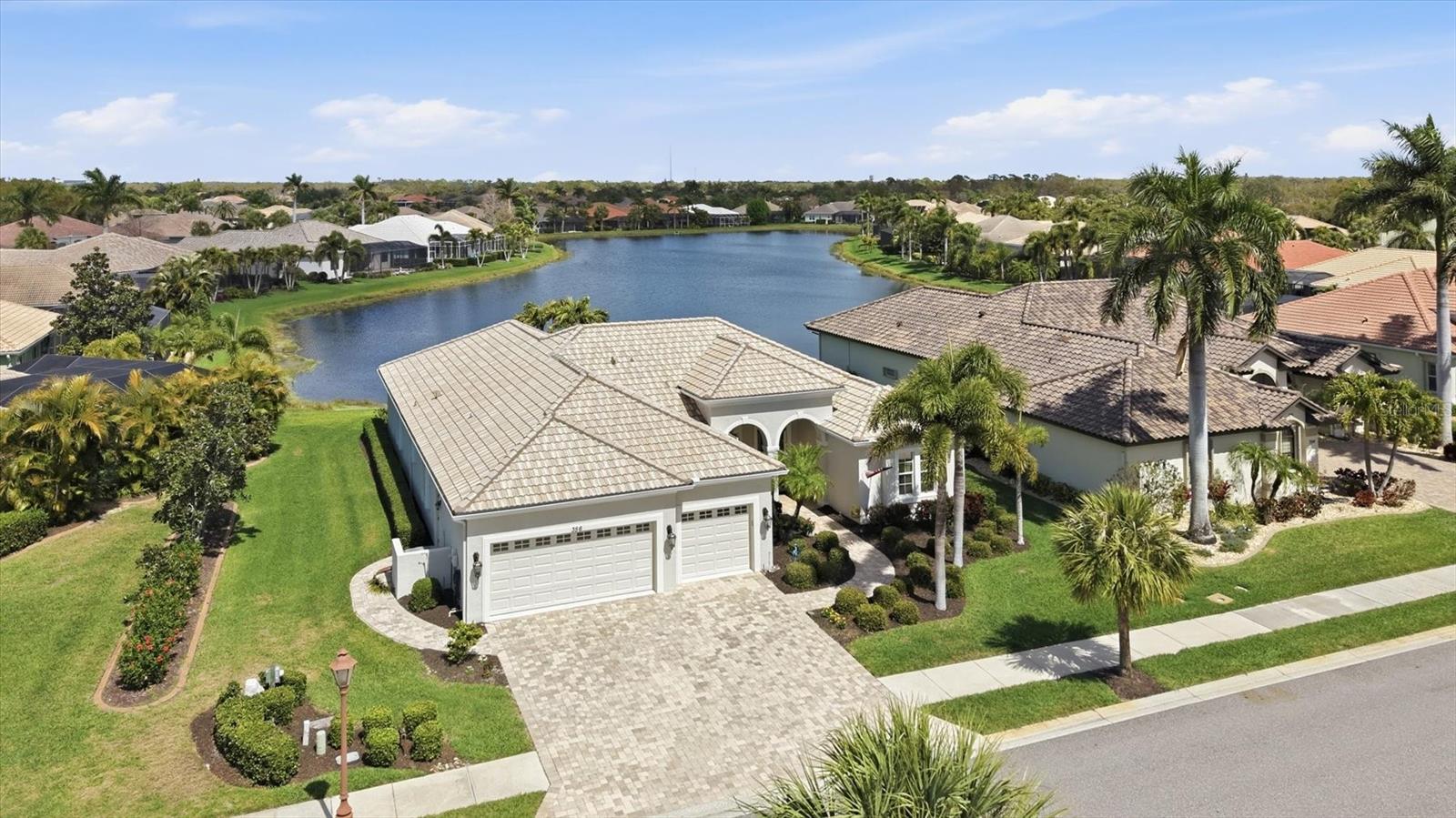 356 Marsh Creek Rd, Venice, FL 34292