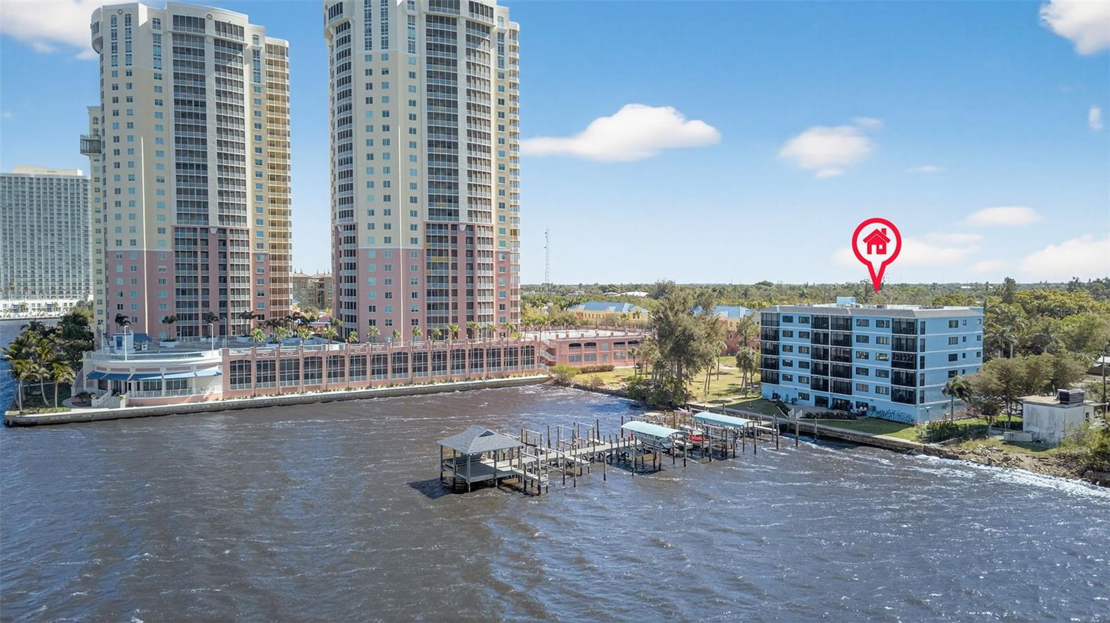 2711 1st St #203, Fort Myers, FL 33916