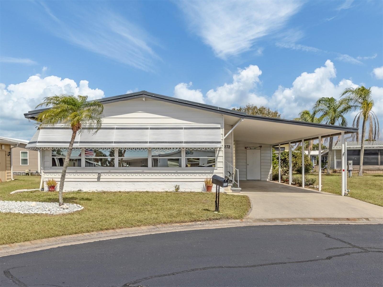 272 Captains Ct, North Port, FL 34287