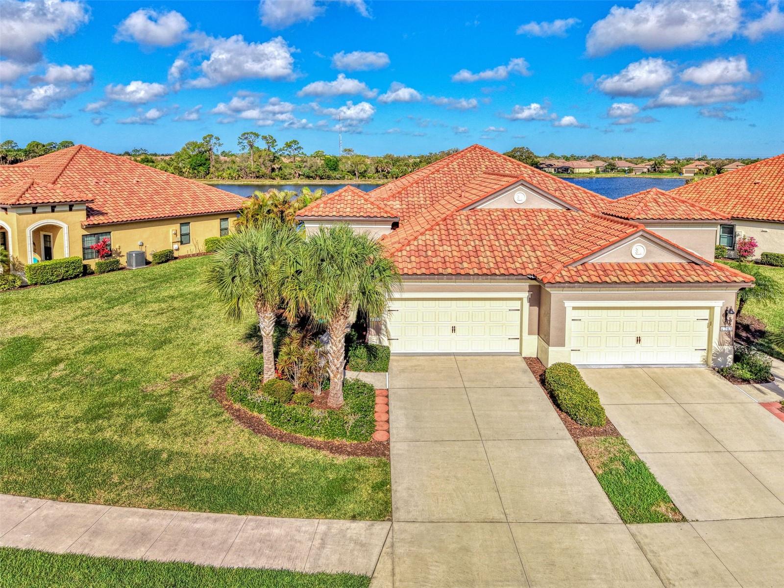 287 Casalino Dr, Nokomis, FL 34275